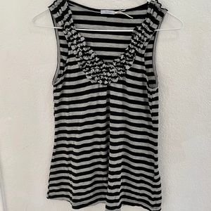 Kimchi Blue Womens Ruffled Neck Sleeveless Top, S